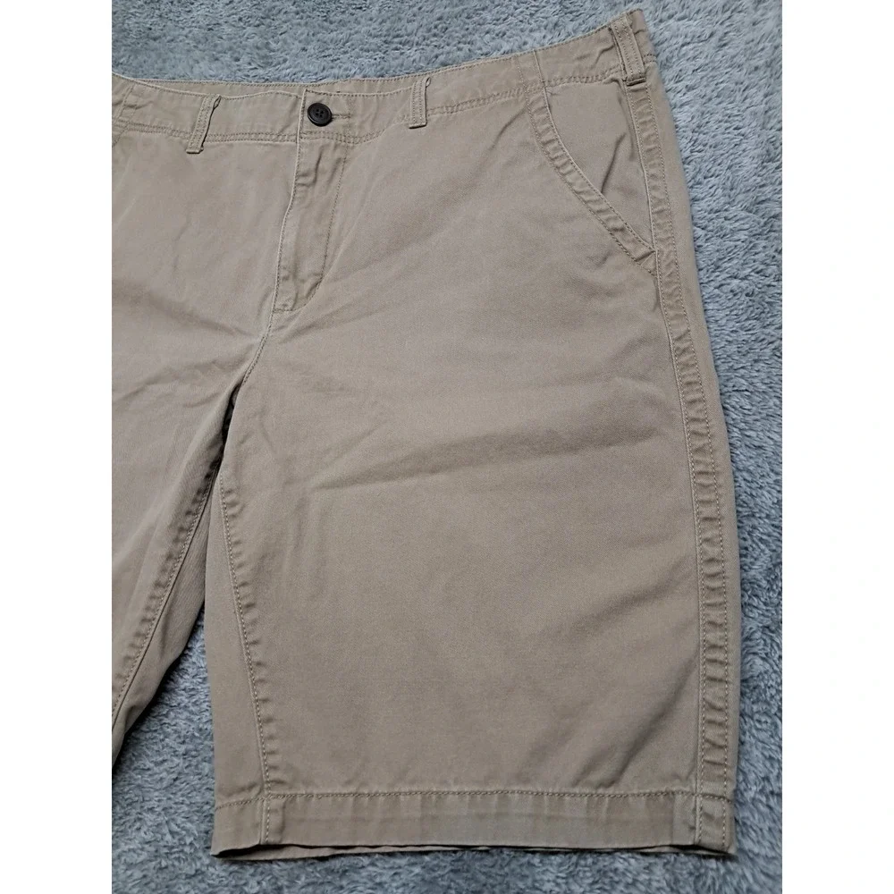Urban Pipeline Shorts Mens 40 W Khaki Chino Hiking Flat Front Classic Length